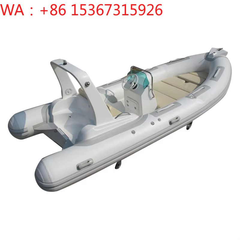 Outdoor Sports Center - RIB520C 6人乗りセンターコンソール式インフレータブルグラスファイバーディンギーヨット（湖・水上スポーツ用）