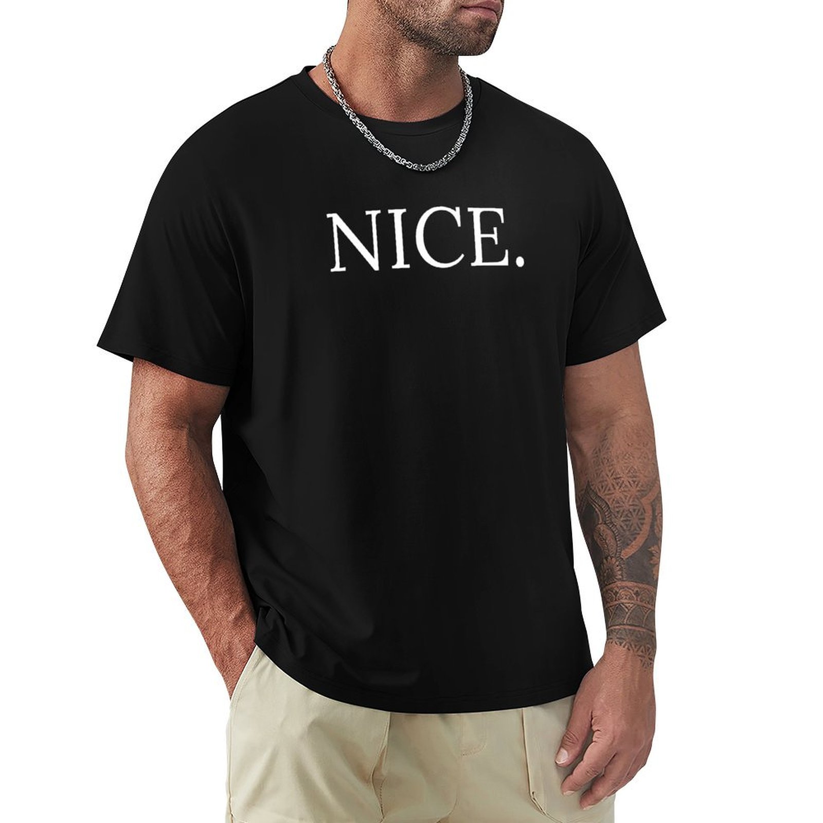 Outdoor Sports List - 面白い、皮肉めいたクリスマスTシャツ、サンタのいたずらリストTシャツ、アウトドアスポーツ用軽量Tシャツ